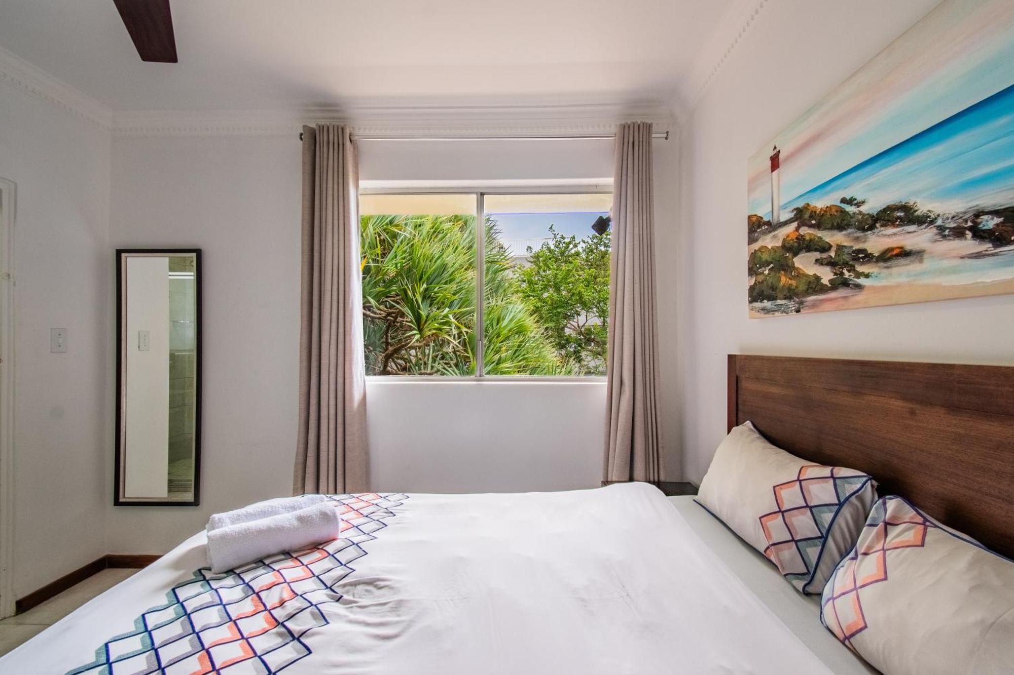 83m² 3 slaapkamer, 2 privé badkamer Appartement in Umdloti Buitenkant foto